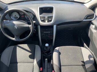 Peugeot 207 1.4 - 13