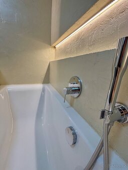 Prodej velkého, luxusního 4+1 bytu - 13