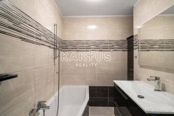 Prodej družstevního bytu 3+1[77m2] s lodžií, ulice Hulvácká, - 13