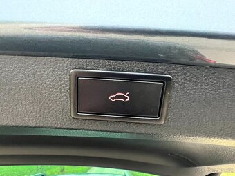 ► ŠKODA KAROQ 2.0 TDI 110KW SPORTLINE VIRTUAL-KAMERA-ACC 19 - 13