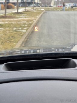 Jaguar XE 2.0d 132 kW - 13