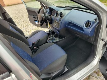 Ford Fiesta 2008 1.3 51kw, benzín - 13