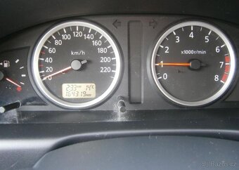 Nissan Almera 1.5i 72kw,CZ benzín manuál 72 kw - 13