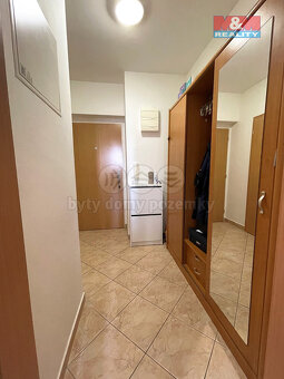 Prodej bytu 1+kk, 33 m², Praha 9, ul. Boloňská - 13