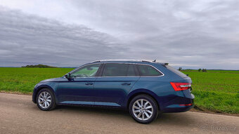 Škoda SUPERB Combi III 3 2.0TDI DSG Style Webasto tažné pano - 13