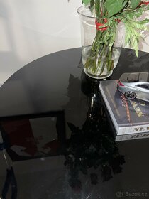 jídelní stul kulatý - 13