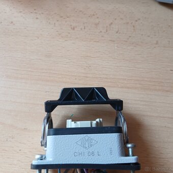 konektory Harting a ILME – 8 ks - 13