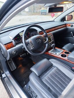 Volkswagen Phaeton 3.0 TDi V6 Tiptronic 4Motion DOUBLE-Glass - 13