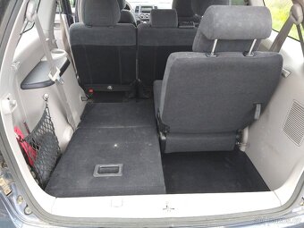 Mitsubishi Grandis 2,4 121kw, 2004 - 13