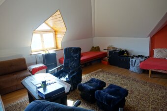 Prodej rodinného domu, 269 m² + pozemek 2 528 m² – Jesenice - 13