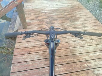 Prodám celoodpružené enduro XL Canyon Strive CF - 13