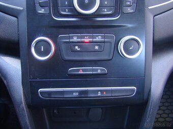 Renault Mégane 1.5dCi ČR KLIMA 188300 km - 13