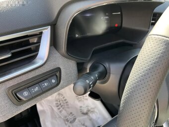 Renault Clio, Techno TCe 90 - 13