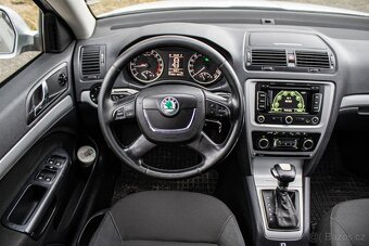 Škoda Octavia Combi 2.0 TDI CR DPF Ambition DSG - 13