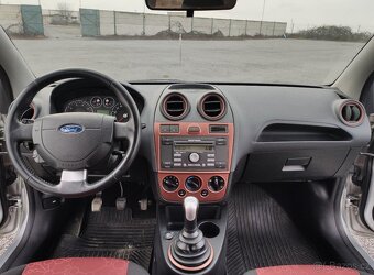 Ford Fiesta 1.3 51kw r.v. 11/2007 původ ČR - 13