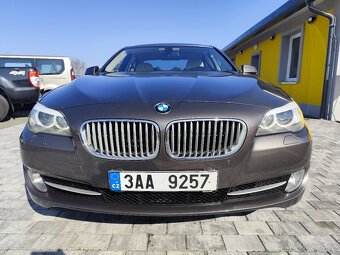 BMW Řada 5, 550I XDRIVE - 13