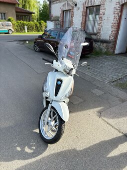Piaggio Medley 125 - 13
