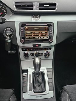 VOLKSWAGEN CC 2015 3.6 FSI 220kW 4MOTION 4x4,PARK.KAMERA - 13