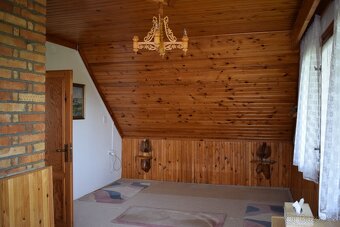 Prodej domu 320 m2 s pozemkem 1491 m2 v Radešově u Čestic - 13