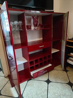 Barová skříň vitrína - 13