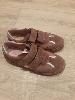 Boty různé velikosti - 13