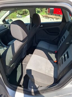 Ford Focus 2 combi 2.0 nafta 100 kw - 13