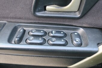 LAND ROVER FREELANDER 2.0 TDi 82kW, BEZ KOROZE - 13