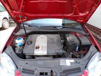 Volkswagen Golf 1,4 FSI DIGI.KLIMA-HNED ODJÍŽDÍTE - 13