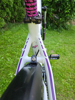 Dámské 26" horské hliníkové kolo GHOST, rám 18" od 148 cm - 13