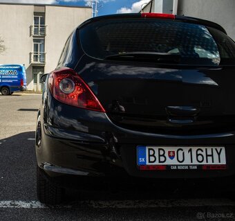 Opel Corsa 1.4 16V Cosmo - 13