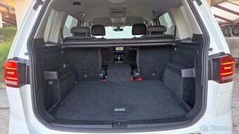 VW Touran 2.0 TDI DSG HL 3/2020, LED - 13