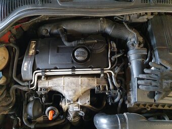 Škoda Octavia 2 combi 2.0 TDI 103 kW - díly - 13