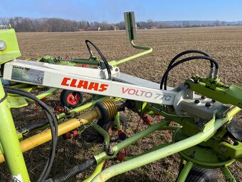 Obraceč píce Claas Volto 770 - 13