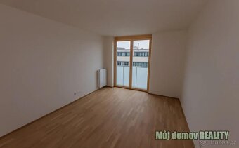 Pronájem nadstandardního bytu 3+kk (101 m) s terasou (13 m)  - 13