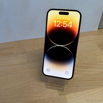 iPhone 14 Pro 256GB, zlatý (12 měsíců záruka) - 13