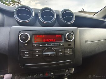 Dacia Duster 1.5 DCi 4x4,ČR,DPH,kamera,1.maj,tažné - 13