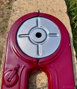 ČZ 125 175 250 - kryt řetězu - 13