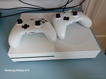 Xbox One s - 13