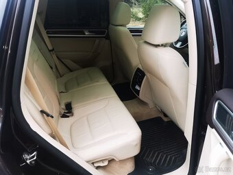 VW TOUAREG 3.0TDI 193kW-PLNY SERVIS-TOP STAV - 13