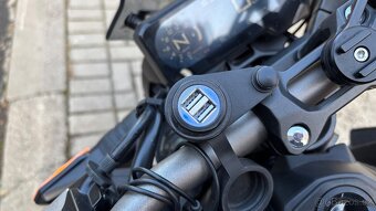 HONDA CB650R – 05/2019 – 1. MAJITEL – TOP STAV, serviska - 13