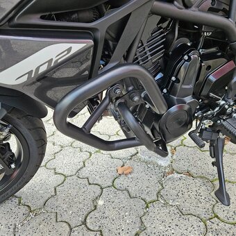 Benelli TRK 702,1. maj.,padací rám,ABS,topcase,ČR - 13