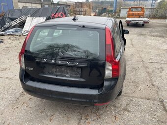 Volvo v 50 2010 , 2.0 TDI 100kw 019-26 - 13