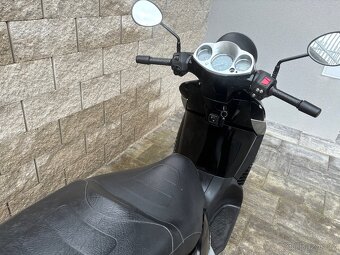 Aprilia scarabeo 250 2007 - 13