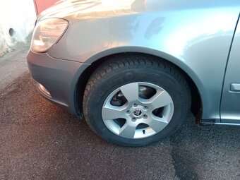 Škoda Octavia 2  2012 1.6 tdi - 13