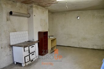 Prodej rodinného domu o rozloze 240 m2 - Újezd u Rosic - 13