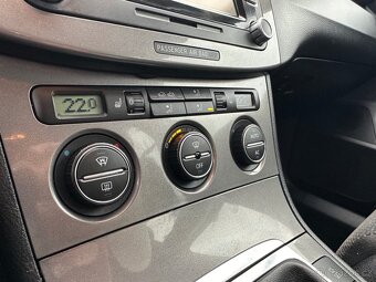 Volkswagen Passat 1.9TDi NAVI, 100%KM - 13