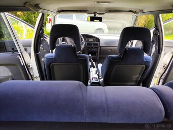 Toyota Corolla e 9 - 13
