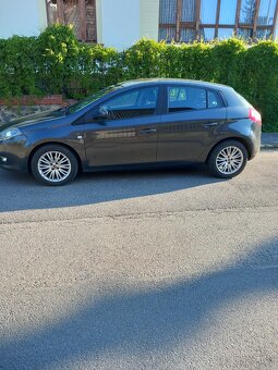 Prodám Fiat bravo 1.4 r.v.2011 - 13