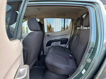 2.5DI-D  Double Cab Intense  4x4 - 13