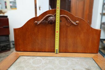 Vysoký noční stolek ve stylu art deco k renovaci - 13